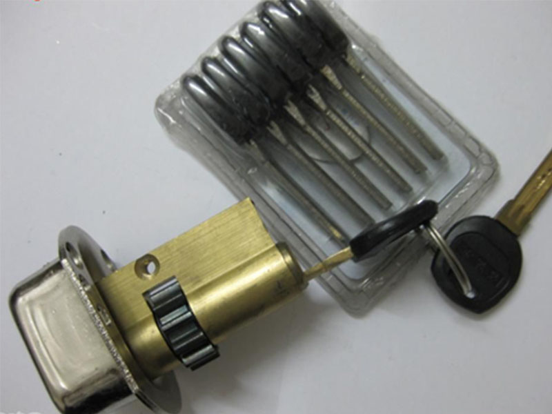 修鎖、換鎖、開鎖