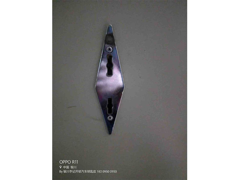 開(kāi)保險(xiǎn)柜