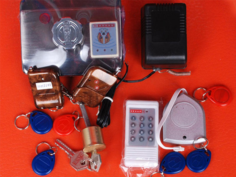 修鎖、換鎖、開鎖